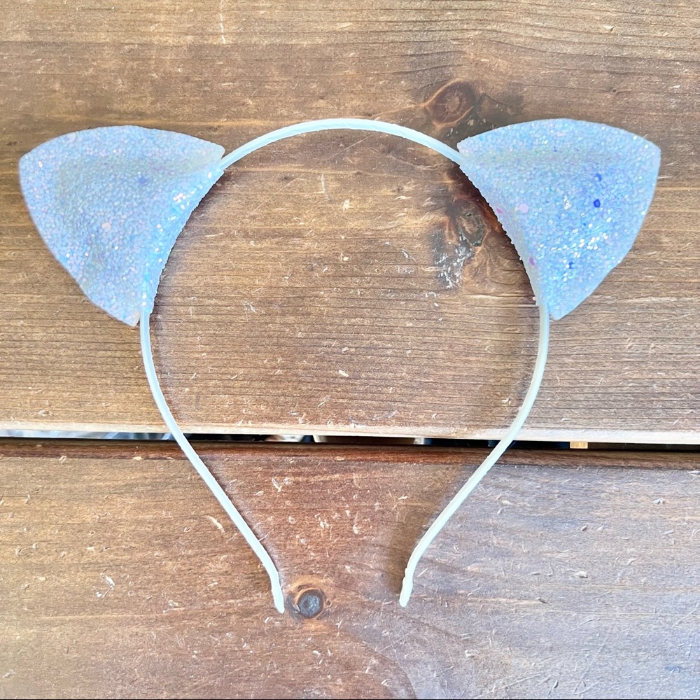 WHITE GLITTERY CAT EARS HEADBAND
